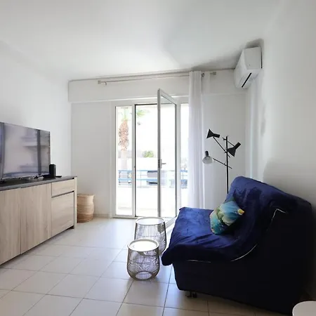 Le Dauphin - 2 Prs - Clim - Vue Appartement