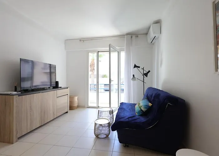 Le Dauphin - 2 Prs - Clim - Vue Lejlighed